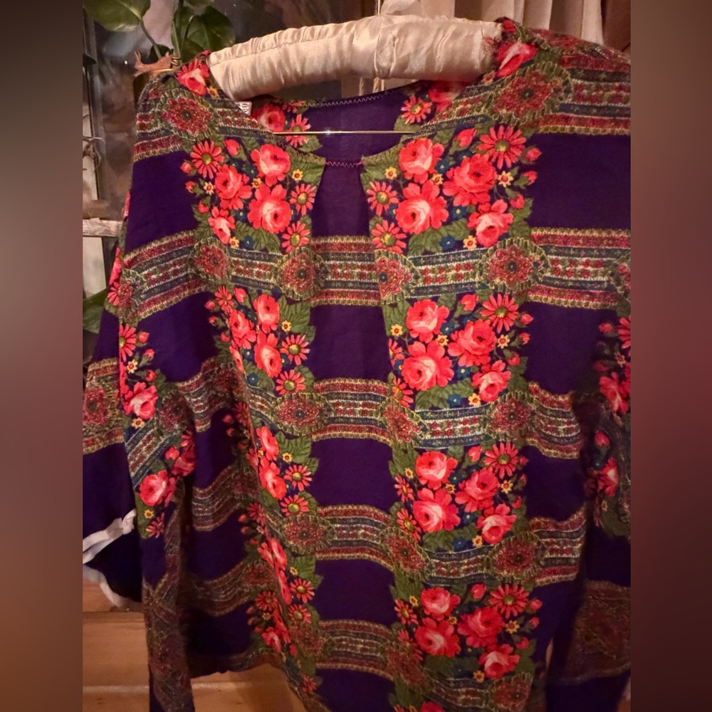 Incredible vintage handmade boho scarf top! - Picture 3 of 7